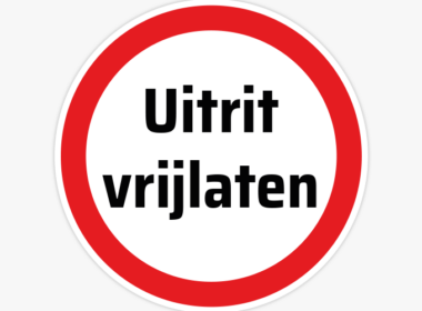 sticker-uitrit-vrijlaten-niet-parkeren-verbodssticker